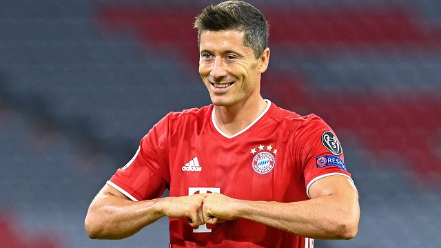 Robert-Lewandowski-khong-chi-noi-tieng-vi-la-tien-dao-chu-chot-cua-CLB-Bayern-Munich-ma-con-so-huu-guong-mat-dien-trai-va-vo-cung-nam-tinh