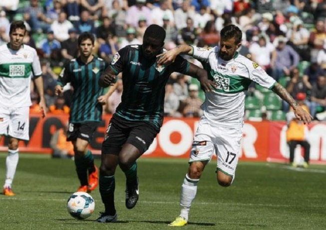 Soi kèo Elche vs Real Betis