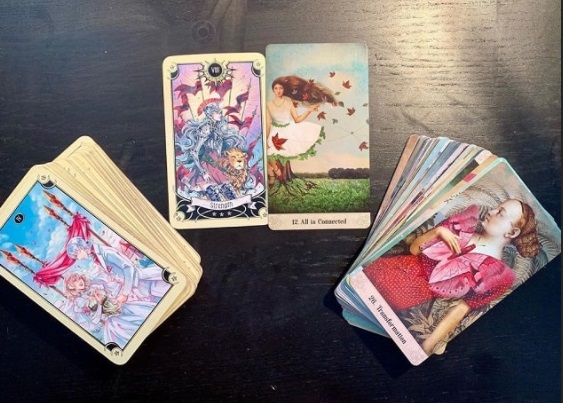 cách đặt câu hỏi khi xem tarot